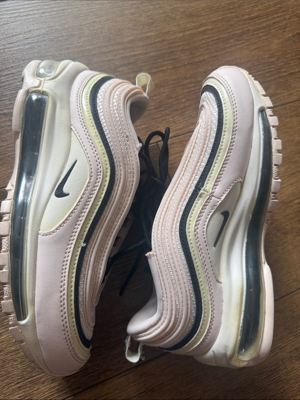 Nike Air Max 97 White, pink and red Interior Sneakers Size 5.5 - Picture 2 of 7